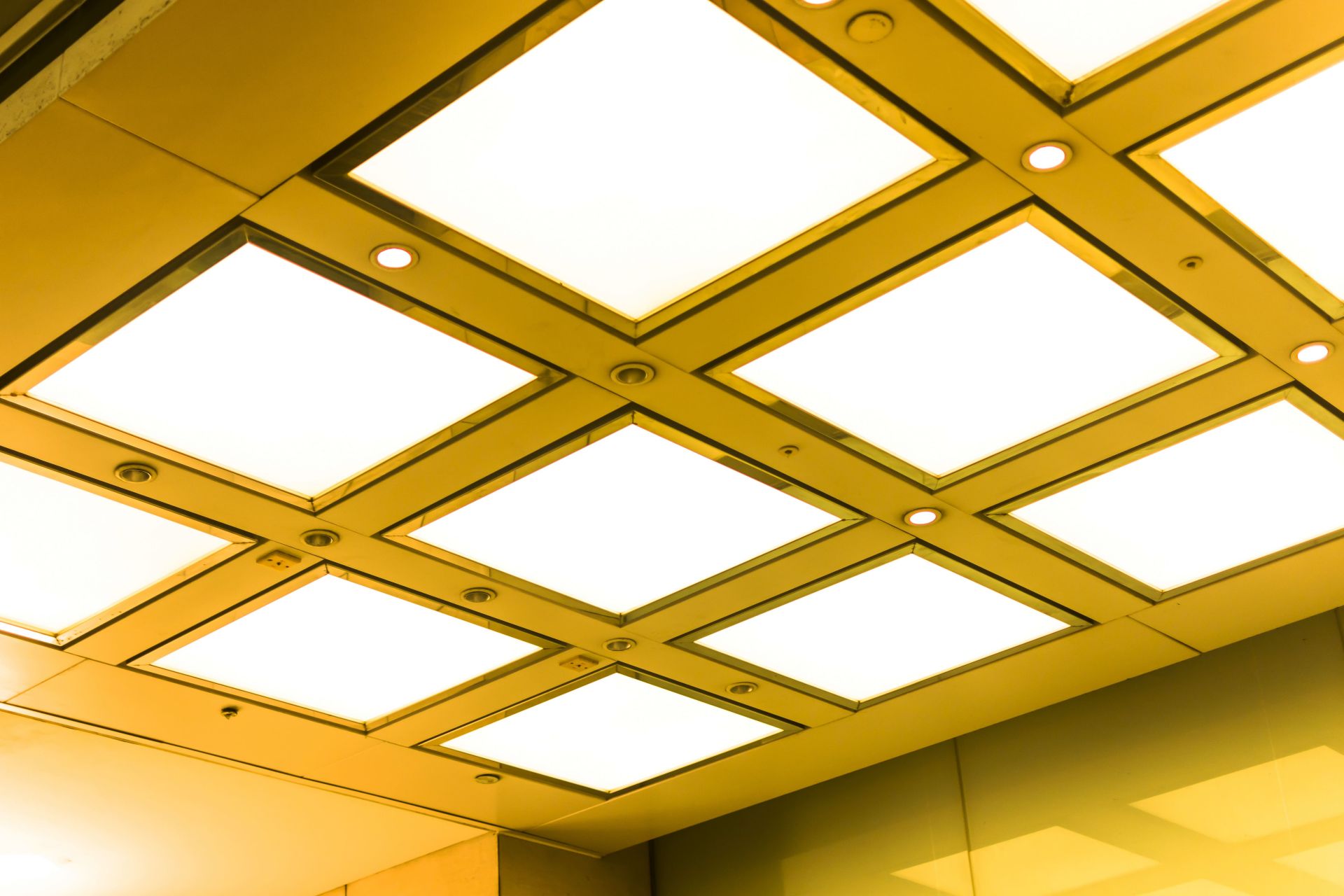 節能標章平板燈:環保、節能、明亮的照明解決方案